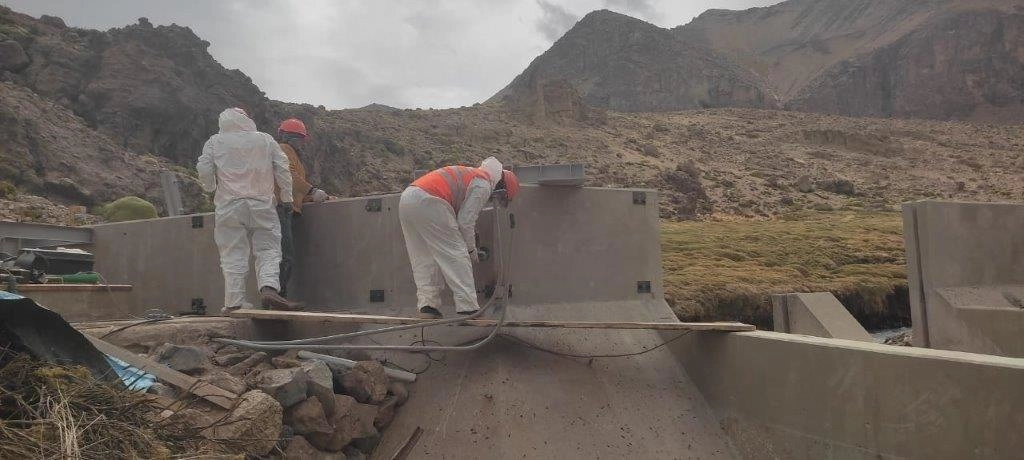 MANTENIMIENTO DE LA INFRAESTRUCTURA DEL VERTEDERO TACALAYA - Imagen 5