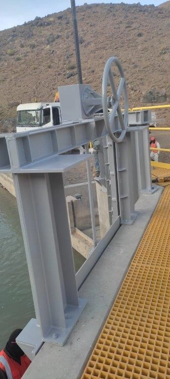 MANTENIMIENTO DE LA INFRAESTRUCTURA DEL VERTEDERO TACALAYA - Imagen 16